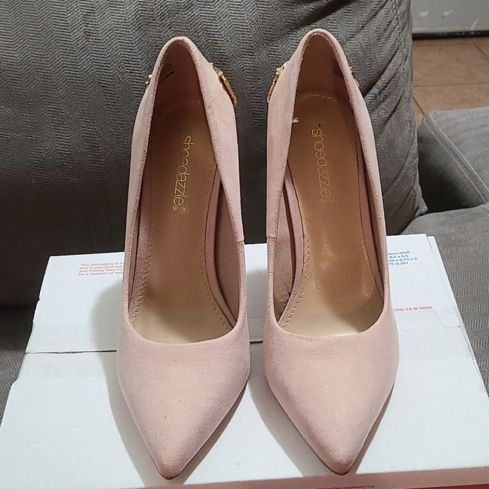 Nude Eve Metallic gold  Heel Pump